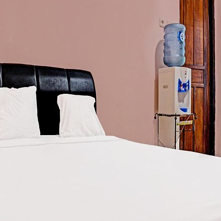 Oyo 91416 Puri 88 Homestay Kupang (East Nusa Tenggara) Exterior foto