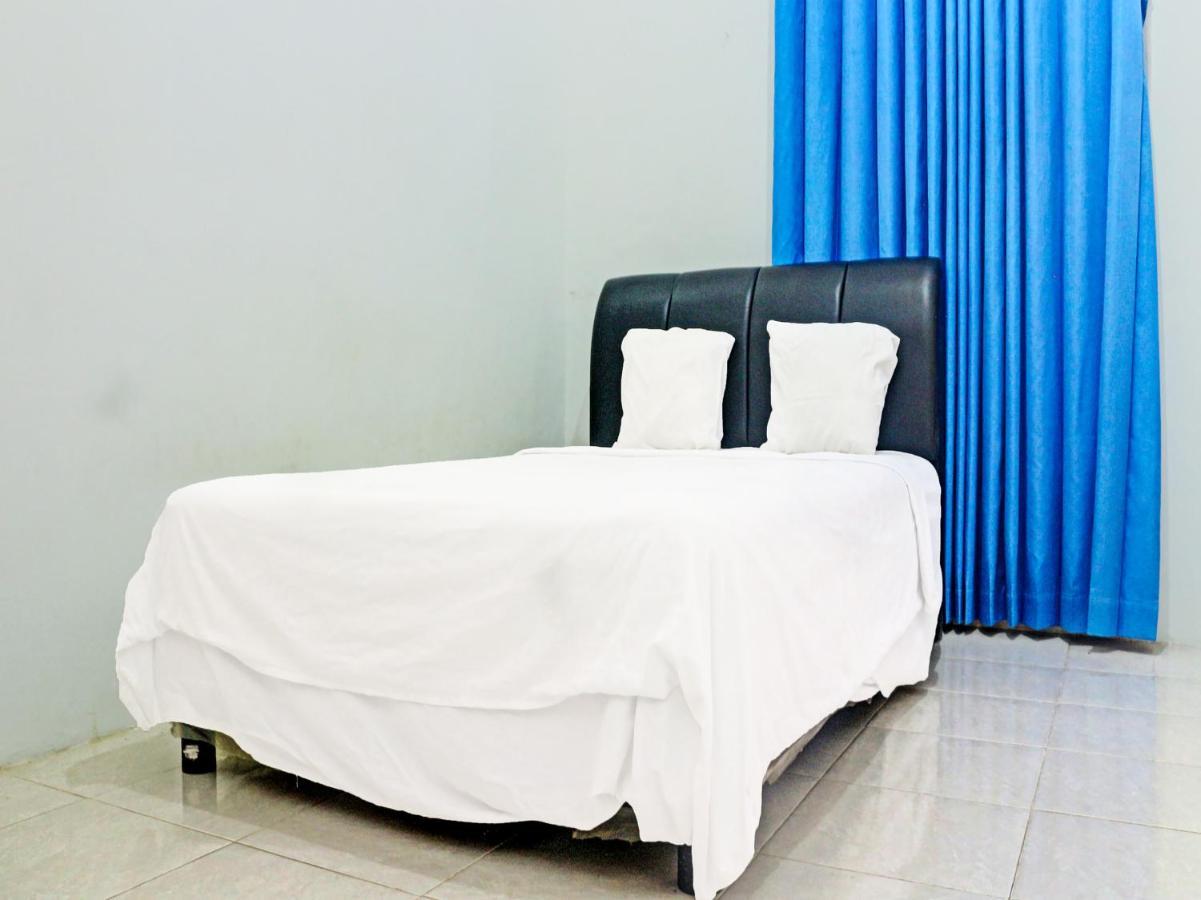 Oyo 91416 Puri 88 Homestay Kupang (East Nusa Tenggara) Exterior foto