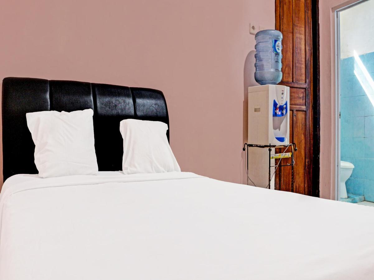 Oyo 91416 Puri 88 Homestay Kupang (East Nusa Tenggara) Exterior foto