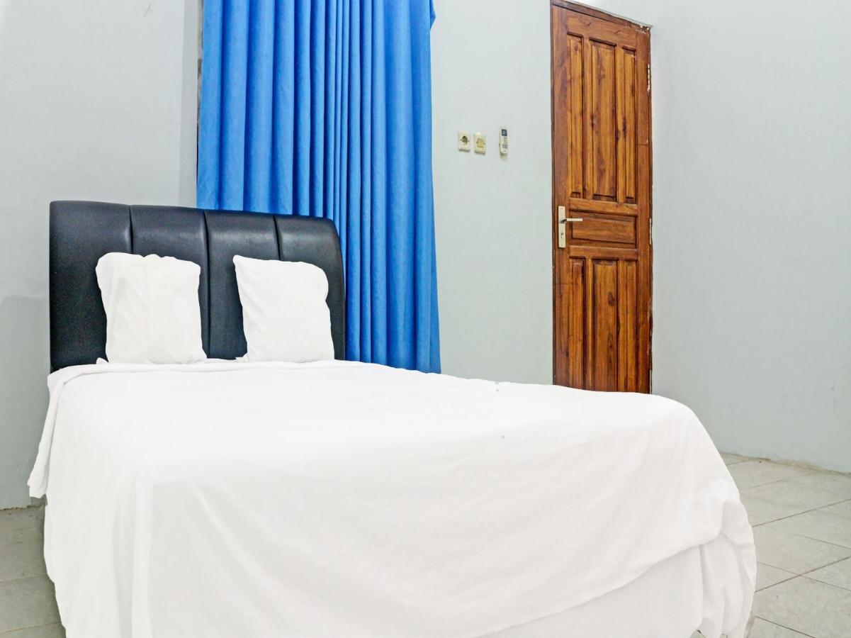 Oyo 91416 Puri 88 Homestay Kupang (East Nusa Tenggara) Exterior foto