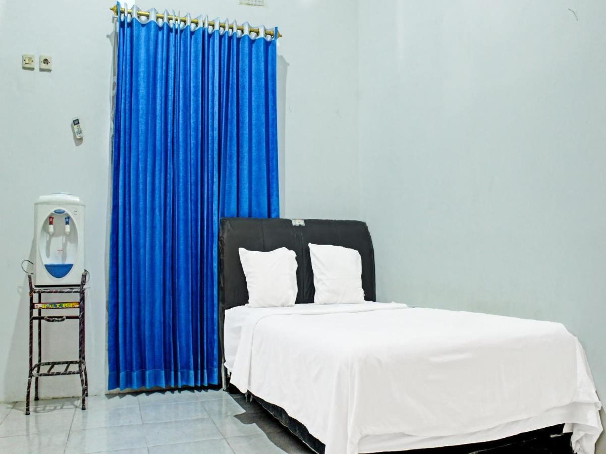 Oyo 91416 Puri 88 Homestay Kupang (East Nusa Tenggara) Exterior foto